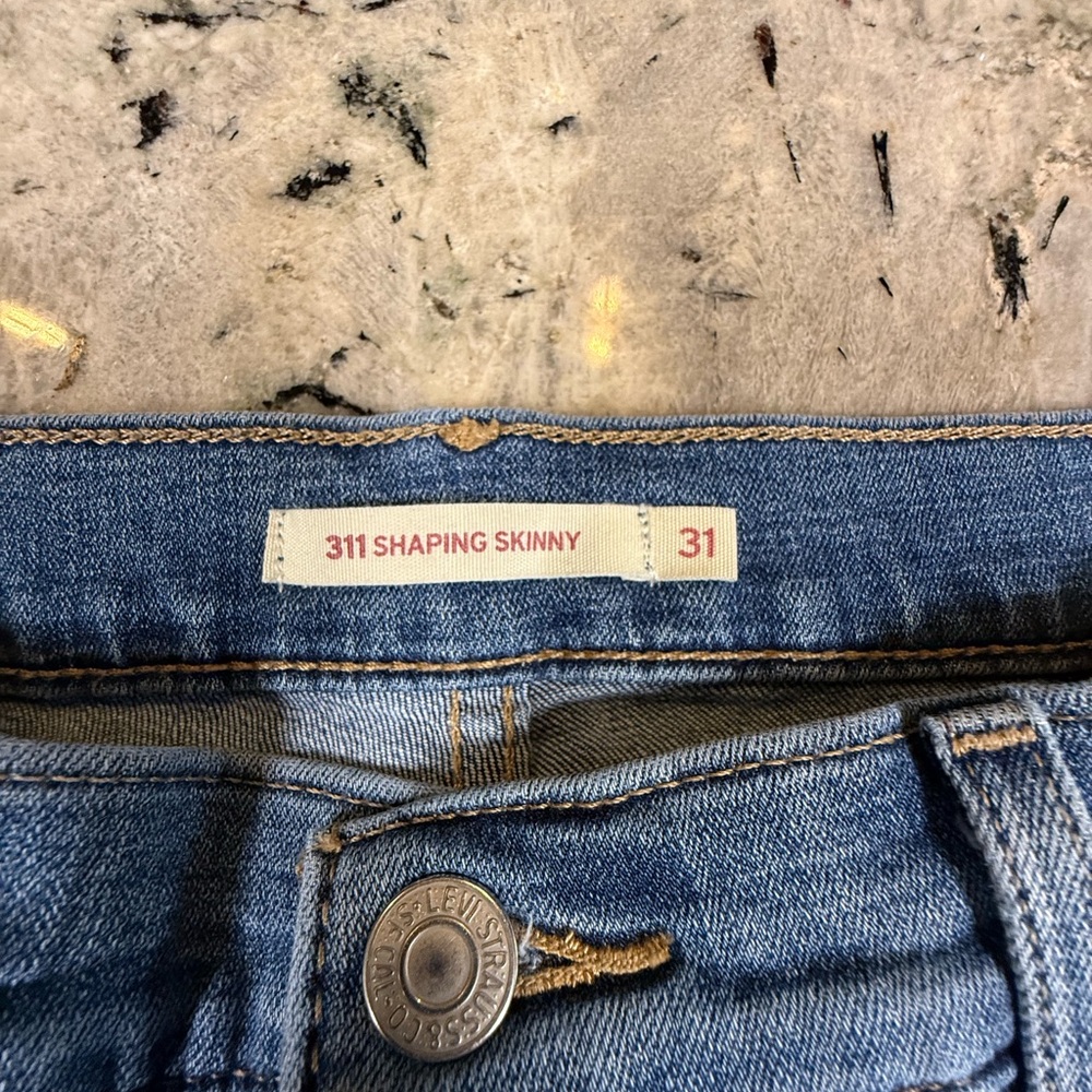 Levi's 311 Shaping Skinny Jeans - Picture 2 of 3